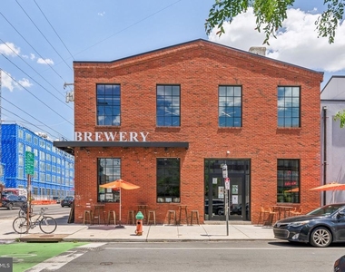 2203 Ellsworth Street - Photo Thumbnail 14