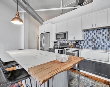 428 N 13th Street - Photo Thumbnail 10