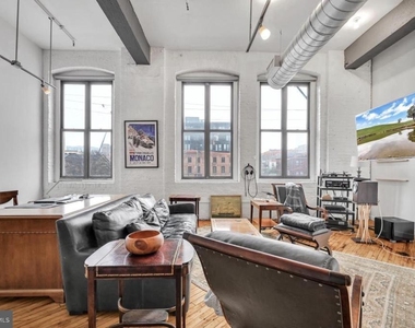 428 N 13th Street - Photo Thumbnail 5