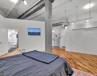 428 N 13th Street - Photo Thumbnail 13