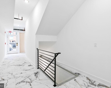2054 N 2nd Street - Photo Thumbnail 22