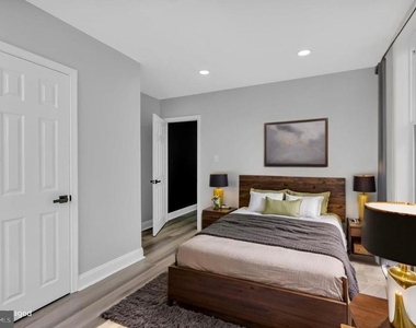 119 S Redfield Street - Photo Thumbnail 2