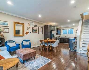 219 Green Street - Photo Thumbnail 1