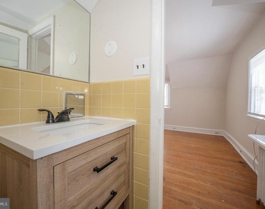 214 Harrogate Road - Photo Thumbnail 22