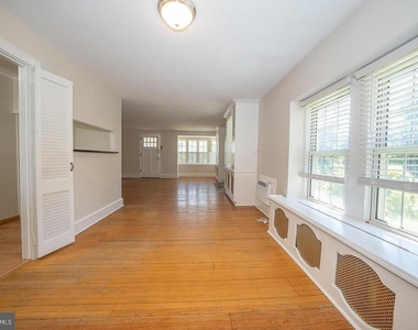 214 Harrogate Road - Photo Thumbnail 9