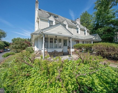 214 Harrogate Road - Photo Thumbnail 25
