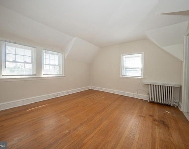 214 Harrogate Road - Photo Thumbnail 20