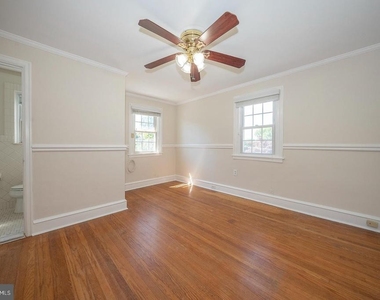 214 Harrogate Road - Photo Thumbnail 14