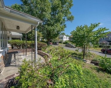 214 Harrogate Road - Photo Thumbnail 1