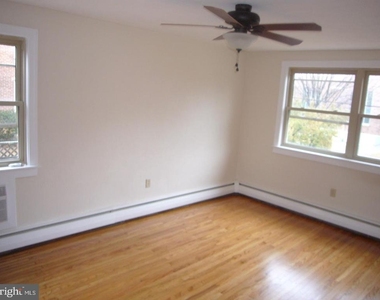 231 Sharpless Street - Photo Thumbnail 10