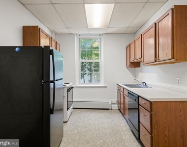 605 W Miner Street - Photo Thumbnail 16