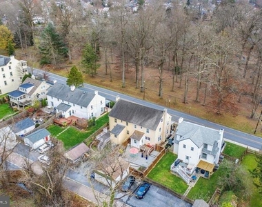 605 W Miner Street - Photo Thumbnail 1
