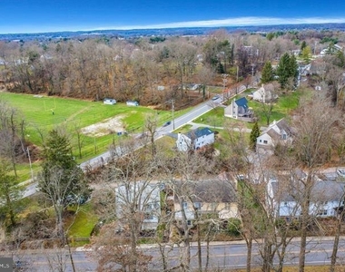 605 W Miner Street - Photo Thumbnail 34