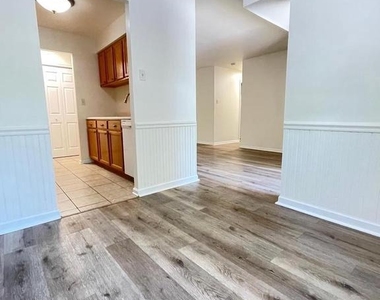 3017 Valley Drive - Photo Thumbnail 11
