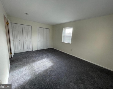 3017 Valley Drive - Photo Thumbnail 14