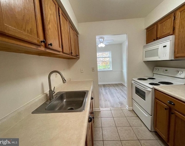 3017 Valley Drive - Photo Thumbnail 6