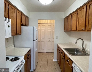 3017 Valley Drive - Photo Thumbnail 7