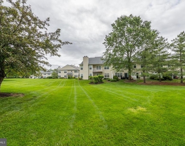 2402 Sterling Road - Photo Thumbnail 24