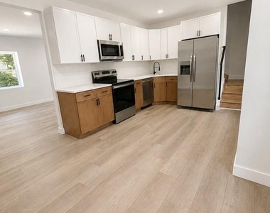 2620 New Falls Rd - Photo Thumbnail 12
