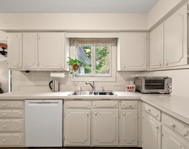 2630 Kimberley Road - Photo Thumbnail 8