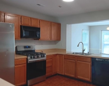 27 Kanon Court - Photo Thumbnail 8