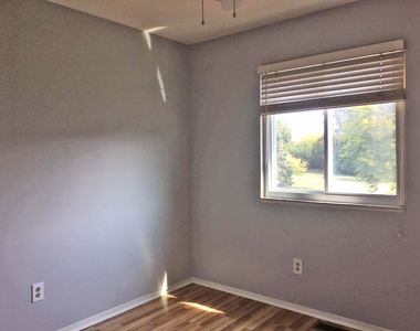 3502 Burbank Drive - Photo Thumbnail 13