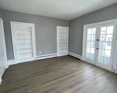 141 W Main Street - Photo Thumbnail 6