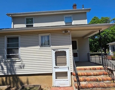 246 Franklin Street - Photo Thumbnail 23