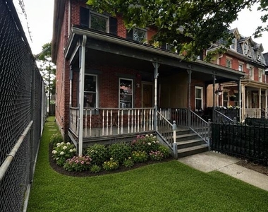 29 Carroll Street - Photo Thumbnail 1