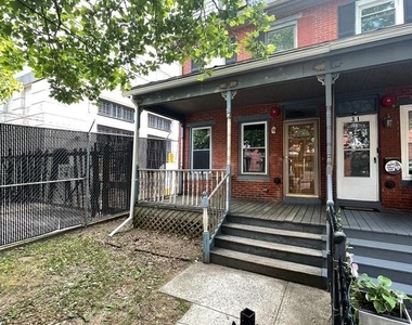 29 Carroll Street - Photo Thumbnail 2