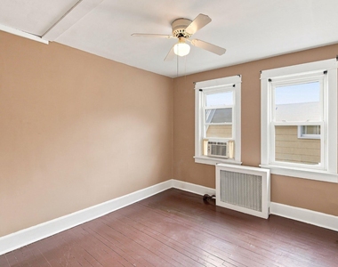 54 Finley Avenue - Photo Thumbnail 15