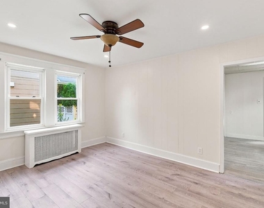 54 Finley Avenue - Photo Thumbnail 7