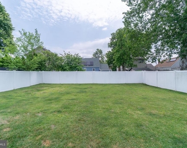 1129 Jefferson Avenue - Photo Thumbnail 32