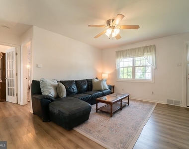 1129 Jefferson Avenue - Photo Thumbnail 5