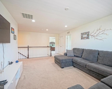 27 Carrington Way - Photo Thumbnail 31