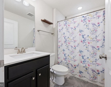 11 Autumn Park Boulevard - Photo Thumbnail 48
