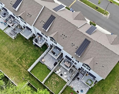 11 Autumn Park Boulevard - Photo Thumbnail 40