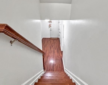 33 Mountie Lane - Photo Thumbnail 15