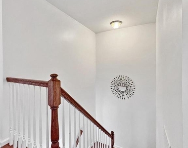 33 Mountie Lane - Photo Thumbnail 33