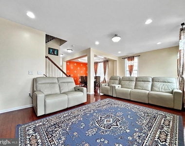 33 Mountie Lane - Photo Thumbnail 21