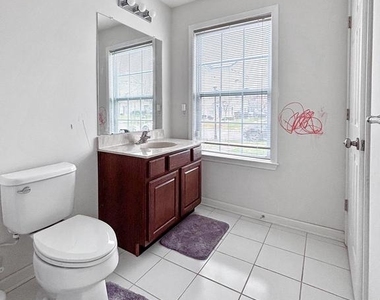 33 Mountie Lane - Photo Thumbnail 13