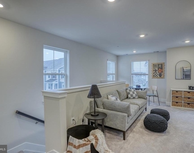 14304 Sinepuxent Avenue - Photo Thumbnail 32