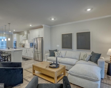 14304 Sinepuxent Avenue - Photo Thumbnail 20