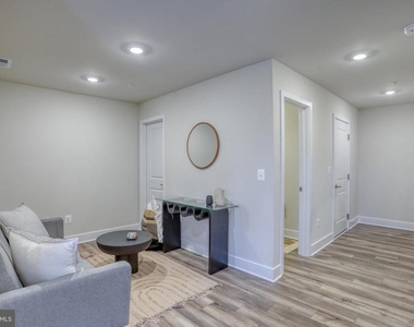 14304 Sinepuxent Avenue - Photo Thumbnail 2