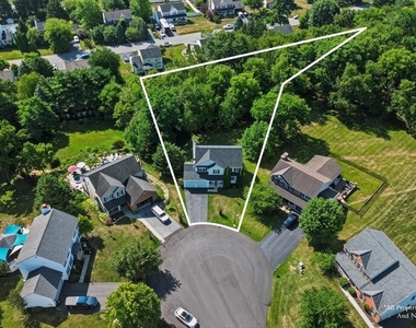 1949 Winston Drive - Photo Thumbnail 1