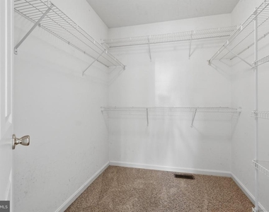 1949 Winston Drive - Photo Thumbnail 22