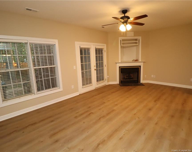 2637 Broad Oaks Place - Photo Thumbnail 14