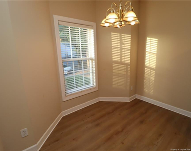 2637 Broad Oaks Place - Photo Thumbnail 13