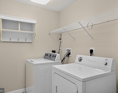 48262 Easton Court - Photo Thumbnail 2