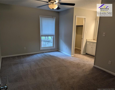 482 Corning Place - Photo Thumbnail 3